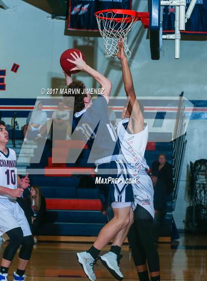 Thumbnail 2 in Loyola @ Chaminade photogallery.
