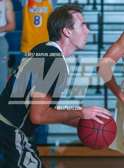 Thumbnail 2 in Loyola @ Chaminade photogallery.