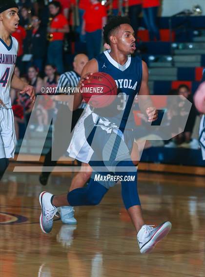 Thumbnail 2 in Loyola @ Chaminade photogallery.