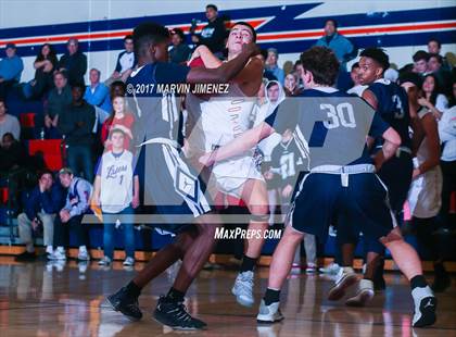 Thumbnail 2 in Loyola @ Chaminade photogallery.