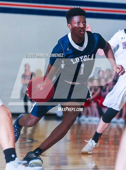 Thumbnail 1 in Loyola @ Chaminade photogallery.