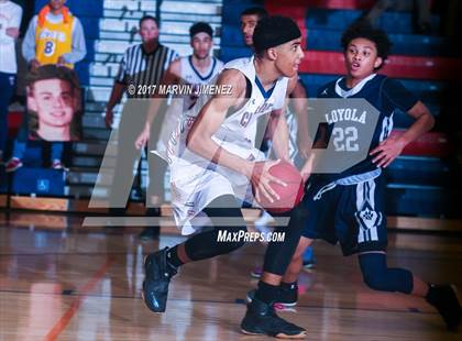Thumbnail 2 in Loyola @ Chaminade photogallery.