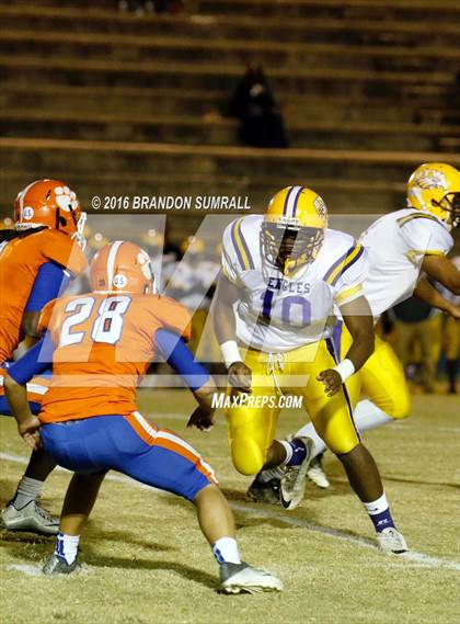 Thumbnail 1 in Booker T. Washington @ Chilton County photogallery.
