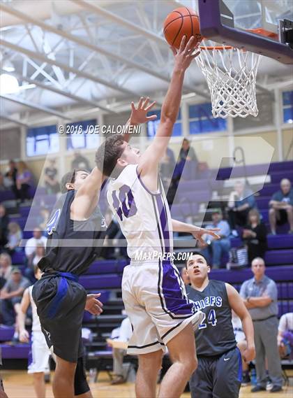 Thumbnail 3 in Boerne Vs Lake View (Boerne ISD Tournament) photogallery.