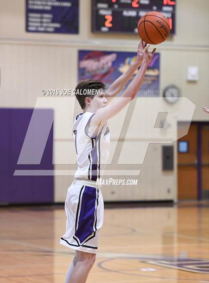 Thumbnail 2 in Boerne Vs Lake View (Boerne ISD Tournament) photogallery.