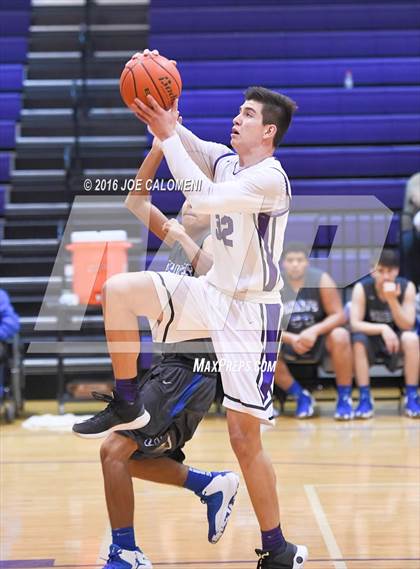 Thumbnail 1 in Boerne Vs Lake View (Boerne ISD Tournament) photogallery.