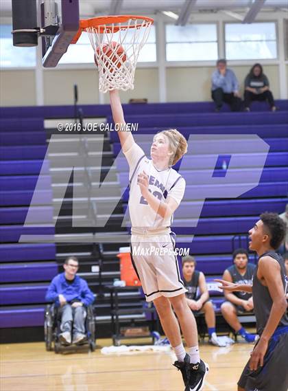 Thumbnail 2 in Boerne Vs Lake View (Boerne ISD Tournament) photogallery.