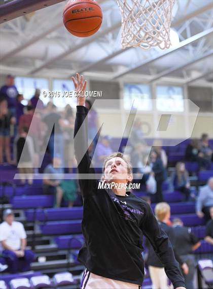Thumbnail 2 in Boerne Vs Lake View (Boerne ISD Tournament) photogallery.