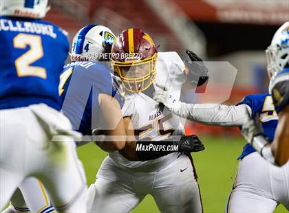 Thumbnail 2 in Serra vs. Menlo-Atherton photogallery.