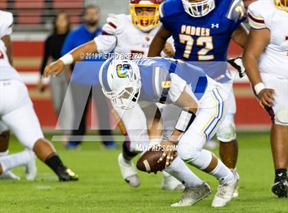 Thumbnail 3 in Serra vs. Menlo-Atherton photogallery.