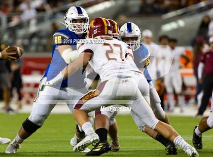 Thumbnail 1 in Serra vs. Menlo-Atherton photogallery.