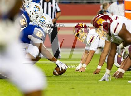Thumbnail 3 in Serra vs. Menlo-Atherton photogallery.