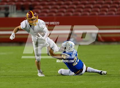 Thumbnail 2 in Serra vs. Menlo-Atherton photogallery.
