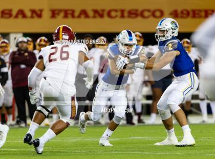 Thumbnail 1 in Serra vs. Menlo-Atherton photogallery.