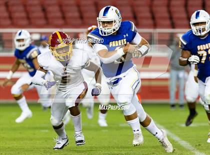 Thumbnail 2 in Serra vs. Menlo-Atherton photogallery.