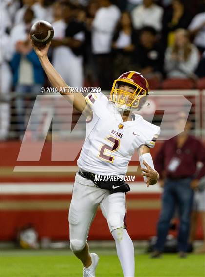 Thumbnail 3 in Serra vs. Menlo-Atherton photogallery.