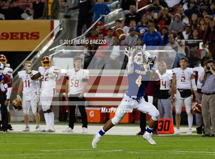 Thumbnail 1 in Serra vs. Menlo-Atherton photogallery.