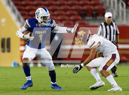 Thumbnail 2 in Serra vs. Menlo-Atherton photogallery.