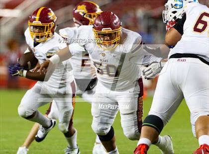 Thumbnail 2 in Serra vs. Menlo-Atherton photogallery.