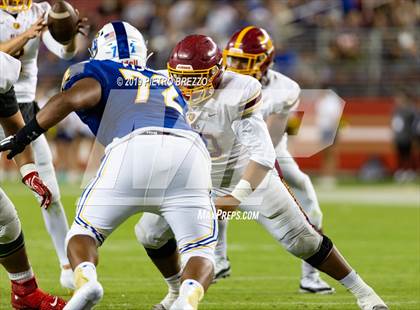 Thumbnail 3 in Serra vs. Menlo-Atherton photogallery.