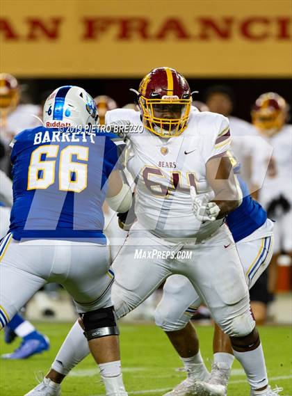 Thumbnail 2 in Serra vs. Menlo-Atherton photogallery.