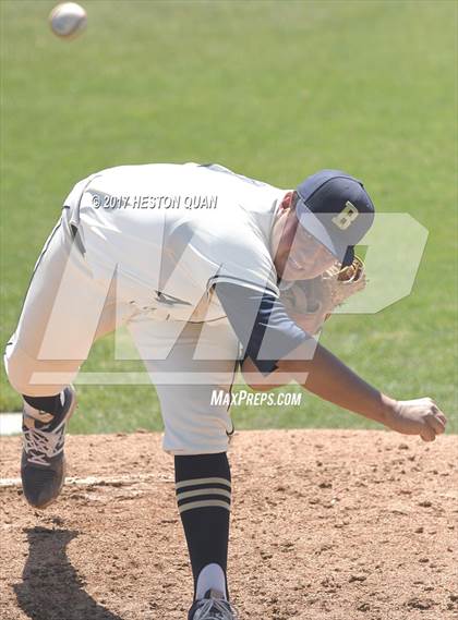 Thumbnail 3 in St. John Bosco vs. Edison (G1) photogallery.