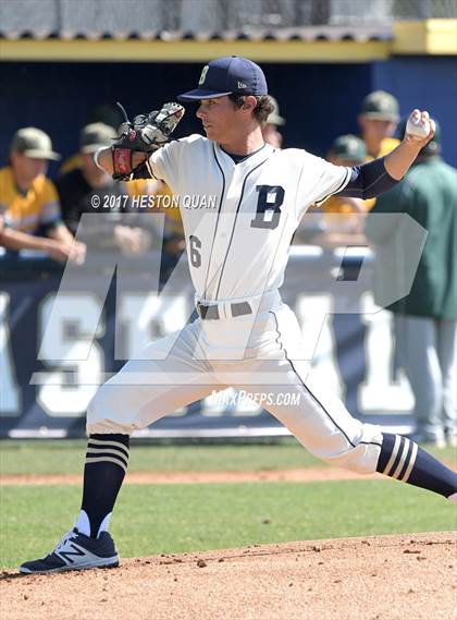 Thumbnail 1 in St. John Bosco vs. Edison (G1) photogallery.