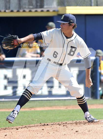 Thumbnail 2 in St. John Bosco vs. Edison (G1) photogallery.