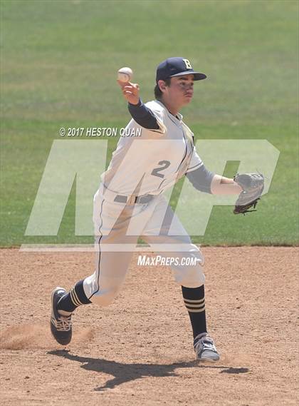 Thumbnail 3 in St. John Bosco vs. Edison (G1) photogallery.
