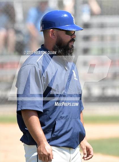 Thumbnail 1 in St. John Bosco vs. Edison (G1) photogallery.