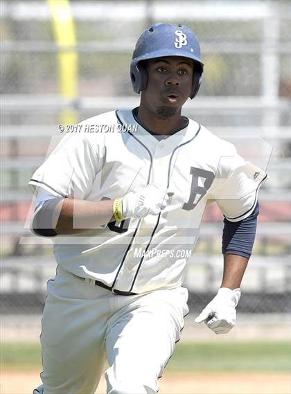 Thumbnail 3 in St. John Bosco vs. Edison (G1) photogallery.