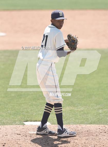 Thumbnail 2 in St. John Bosco vs. Edison (G1) photogallery.