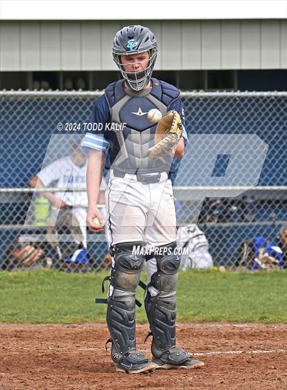 Thumbnail 1 in East Catholic @ Glastonbury photogallery.