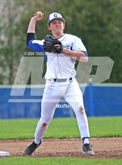 Thumbnail 3 in East Catholic @ Glastonbury photogallery.