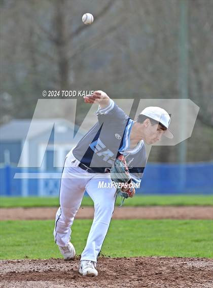 Thumbnail 1 in East Catholic @ Glastonbury photogallery.
