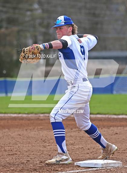 Thumbnail 3 in East Catholic @ Glastonbury photogallery.