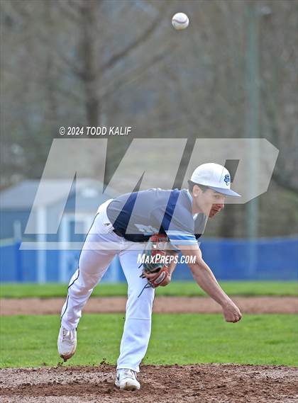 Thumbnail 2 in East Catholic @ Glastonbury photogallery.