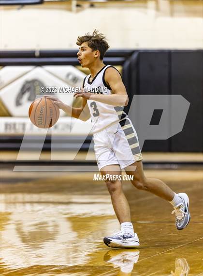 Thumbnail 3 in Vidor vs. Cayman Islands (Nederland Bulldog Classic) photogallery.