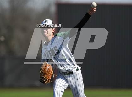 Thumbnail 2 in Lorena vs. Franklin photogallery.