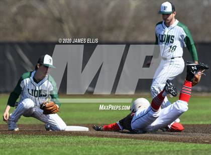 Thumbnail 1 in Lorena vs. Franklin photogallery.