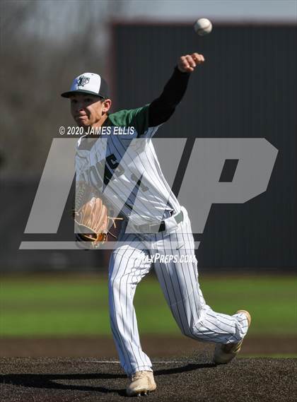 Thumbnail 3 in Lorena vs. Franklin photogallery.