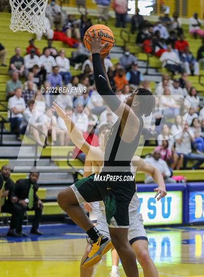 Thumbnail 2 in Marist vs Spencer (GHSA 4A State Playoff - Quarterfinals) photogallery.