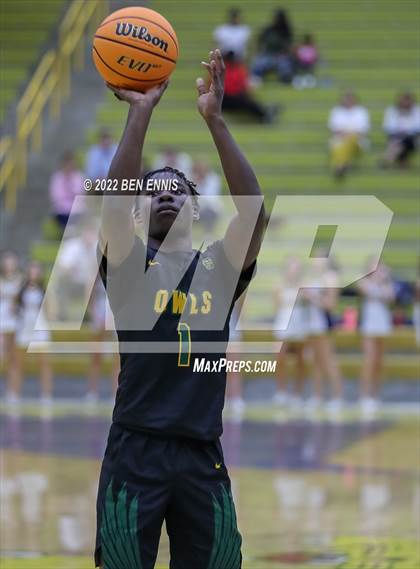 Thumbnail 2 in Marist vs Spencer (GHSA 4A State Playoff - Quarterfinals) photogallery.
