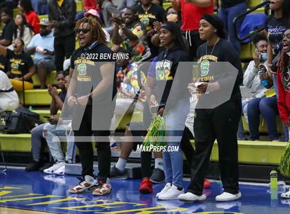 Thumbnail 1 in Marist vs Spencer (GHSA 4A State Playoff - Quarterfinals) photogallery.