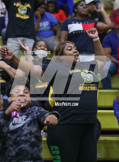 Thumbnail 1 in Marist vs Spencer (GHSA 4A State Playoff - Quarterfinals) photogallery.