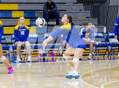 Thumbnail 2 in Leo @ East Noble photogallery.