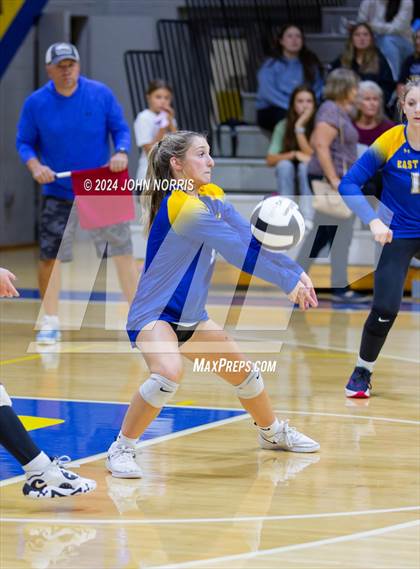 Thumbnail 3 in Leo @ East Noble photogallery.
