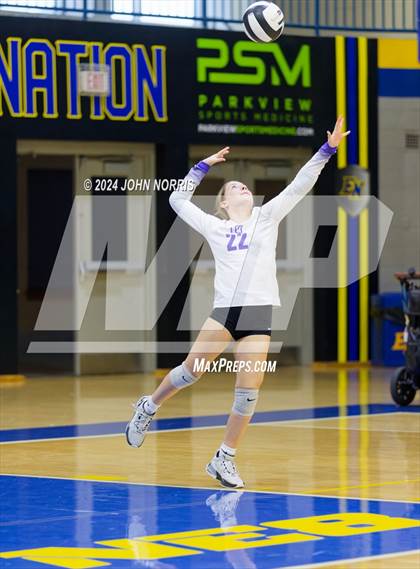 Thumbnail 1 in Leo @ East Noble photogallery.