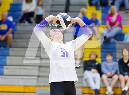 Thumbnail 1 in Leo @ East Noble photogallery.