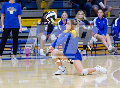 Thumbnail 1 in Leo @ East Noble photogallery.